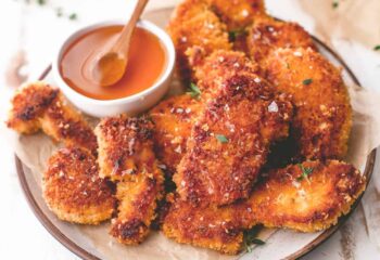 #113 Honey Hot Breaded Chicken with Comeback Sauce, Potato Wedges & Roasted Broccoli