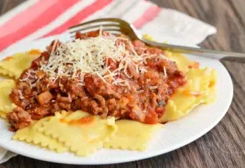 #105  Cheese Ravioli with Meat Sauce and Baked Broccoli